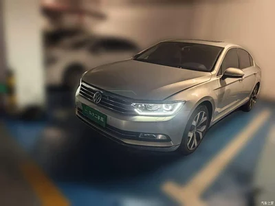 2017 Volkswagen Magotan 380TSI DSG Premium, фото 2, лот 10438027