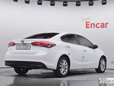 2017 Kia K3 Trendy, фото 2, лот 10774165