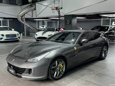 2017 Ferrari GTC4Lusso 3.9T V8, фото 1, лот 10284951