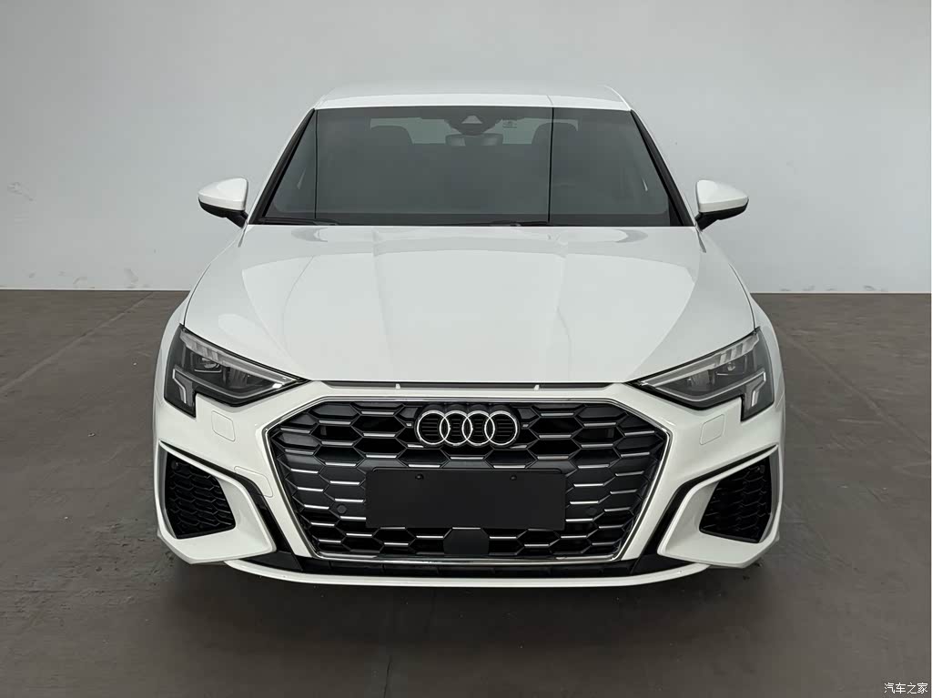 2022 Audi A3 A3L Limousine 35 TFSI Progressive Sport, фото 2, лот 11216614