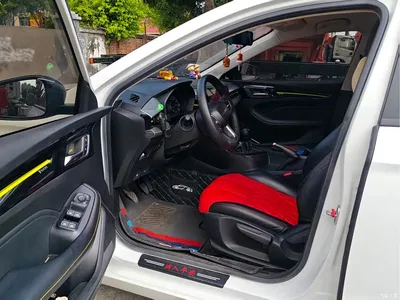 2021 Roewe i5 1.5L Manual Diamond Edition, фото 4, лот 11248655