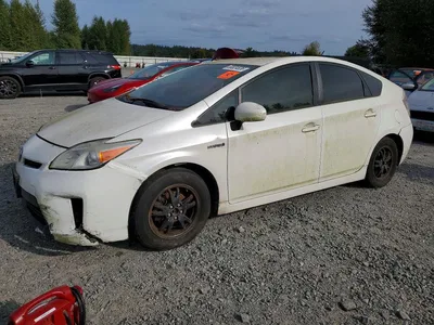 2014 TOYOTA PRIUS THREE, фото 1, лот 10496390