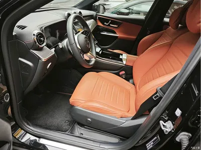 2024 Mercedes-Benz GLC 260 L 4MATIC Dynamic 5-seater, фото 4, лот 10680093