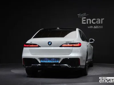 2023 BMW i7 xDrive 60 M sport, фото 3, лот 10083709