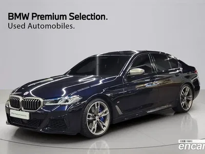 2023 BMW 5-Series M550i xDrive, фото 1, лот 10132776