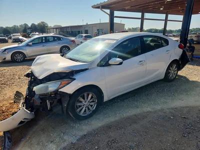 2015 KIA FORTE LX, фото 1, лот 10671991