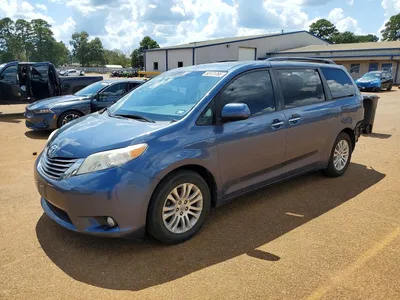 2017 TOYOTA SIENNA XLE 8-PASSENGER, фото 1, лот 10501454