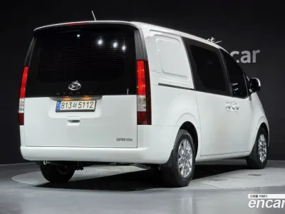 2022 Hyundai Staria Cargo 5-Seater, фото 2, лот 10145553