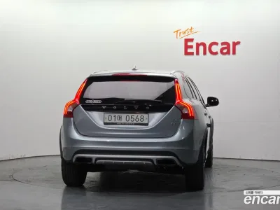 2016 Volvo V60 T5 AWD, фото 4, лот 10126160
