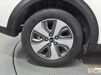 2017 Kia Niro Luxury, фото 4, лот 10080390
