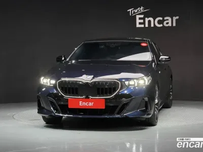 2025 BMW 5-Series 530i xDrive M Sport, фото 2, лот 10070521