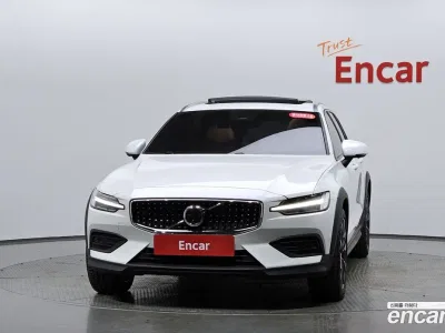 2024 Volvo V60 B5 Ultimate AWD, фото 2, лот 10129018
