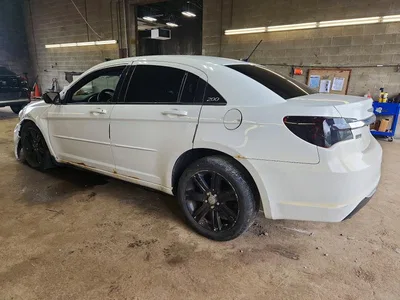 2012 CHRYSLER 200 TOURING, фото 2, лот 10868414