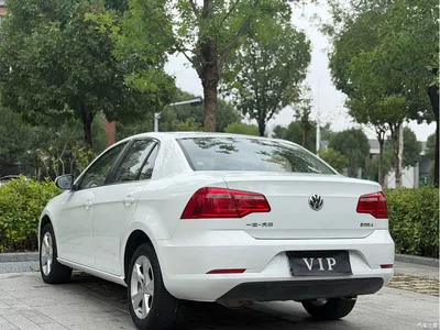 2014 Volkswagen Bora 1.6L Automatic Comfort Edition, фото 4, лот 10471378