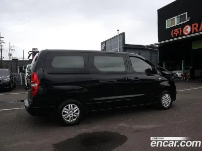 2019 Hyundai Starex Van 3-Seater, фото 2, лот 10219400