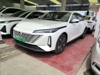 2025 Changan Eado PHEV Smart New Blue Whale 145KM Battleship Edition, фото 1, лот 10274335