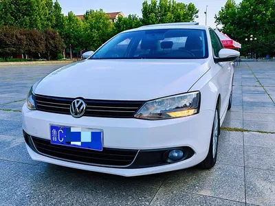 2014 Volkswagen Sagitar Facelift 1.6L Automatic Comfort, фото 1, лот 10458466