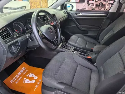 2017 Volkswagen Golf 1.6L Auto Comfort Millionth Edition, фото 3, лот 10425081