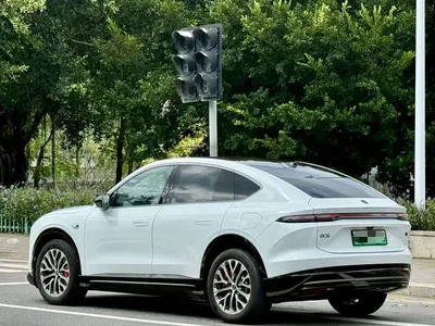 2025 NIO EC6 75kWh, фото 3, лот 10352432