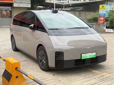 2024 Li Auto MEGA Ultra, фото 3, лот 10444120