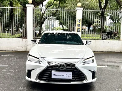 2025 Lexus ES 300h Ultimate Edition, фото 2, лот 10408471