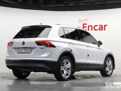 2020 Volkswagen Tiguan 2.0 TDI 4Motion Prestige, фото 2, лот 10520425