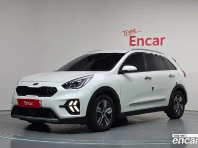 2020 Kia Niro 1.6 HEV, фото 1, лот 10763599