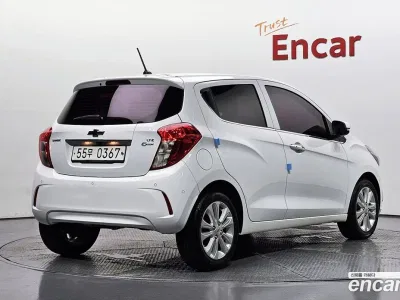 2017 Chevrolet Spark LTZ, фото 2, лот 10763306