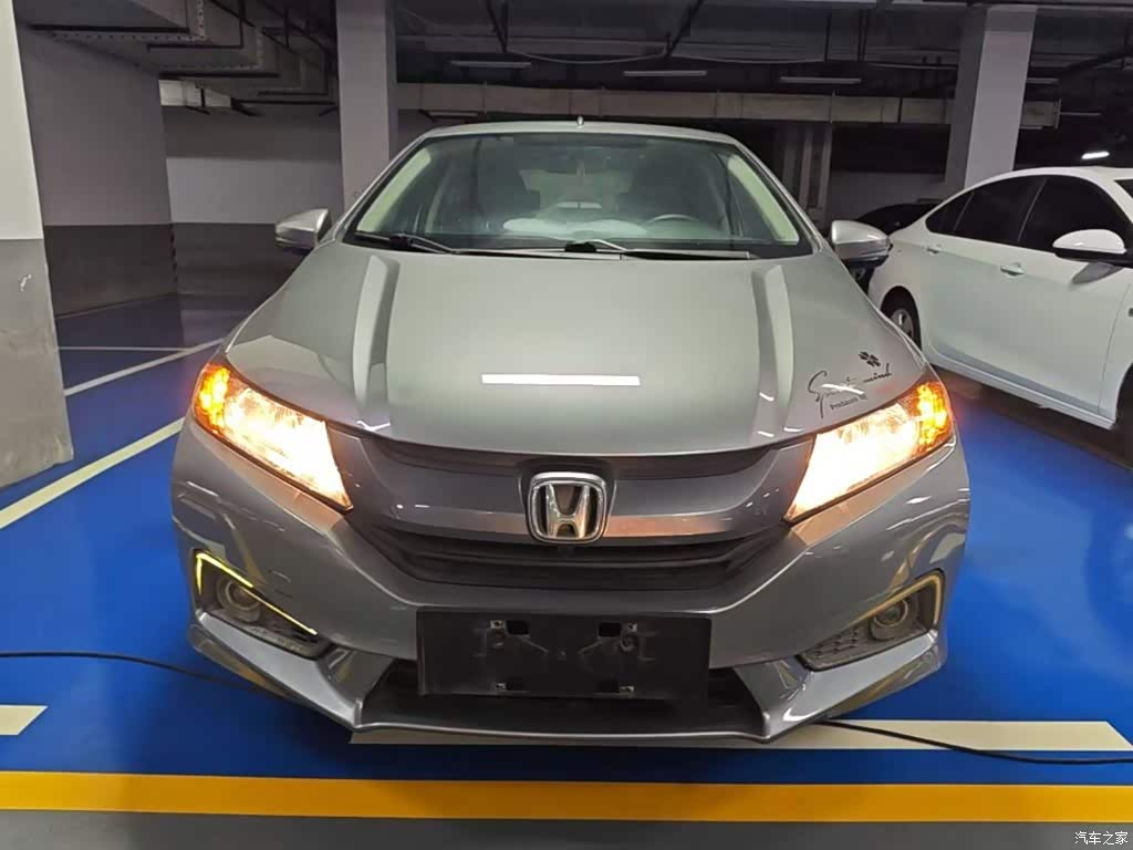 2015 Honda City 1.5L CVT Comfort, фото 3, лот 11219455