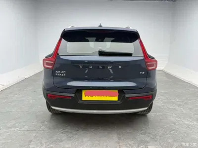2021 Volvo XC40 T3 Smart Luxury Edition, фото 3, лот 11199553