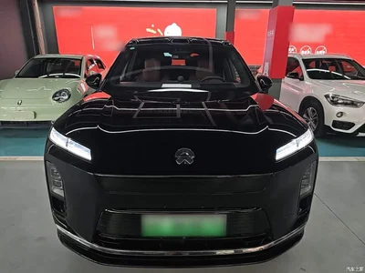 2025 NIO ES8 Model 6-Seat Executive Luxury Edition, фото 3, лот 10441235