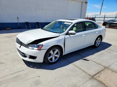 2013 VOLKSWAGEN PASSAT SE, фото 1, лот 10835586