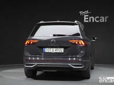 2021 Volkswagen Tiguan 2.0 TDI Premium, фото 4, лот 10111286