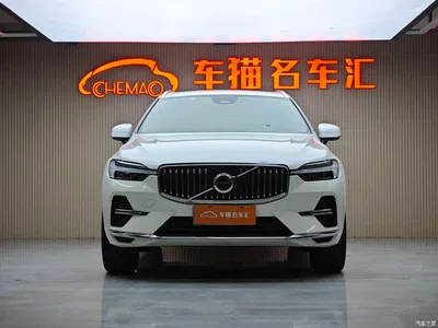 2022 Volvo XC60 B5 AWD R-Design, фото 3, лот 10355446