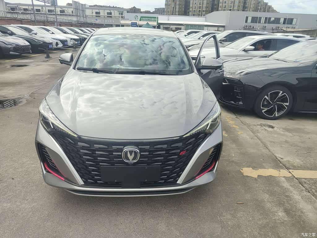 2023 Changan Eado Enjoy Edition PLUS Blue Whale NE 1.4T GDI DCT Premium Edition, фото 2, лот 11227785