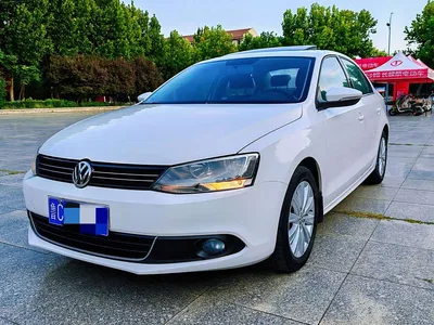 2014 Volkswagen Sagitar Facelift 1.6L Automatic Comfort, фото 4, лот 10458466