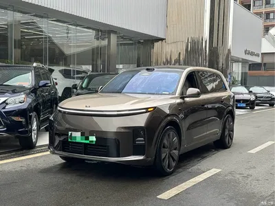 2026 Li Auto Li Xiang L9 Base Model, фото 1, лот 11221489