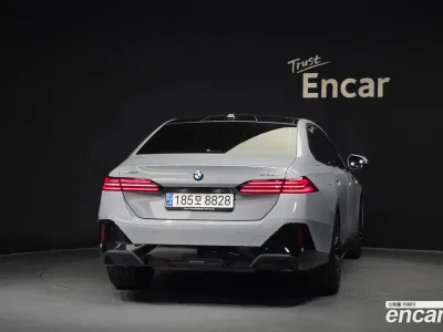 2025 BMW 5-Series 530i xDrive M Sport, фото 4, лот 10196717