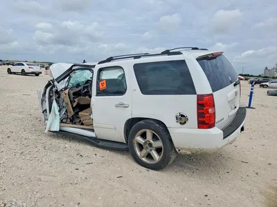 2011 CHEVROLET TAHOE C1500 LT, фото 2, лот 10584453