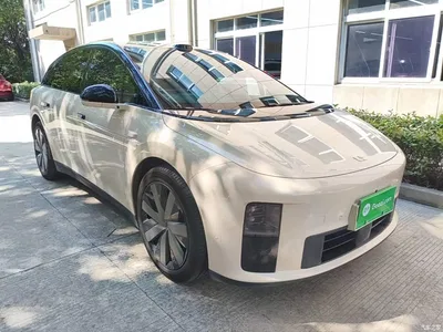 2025 Li Auto i6 4WD Base Model, фото 4, лот 10435065