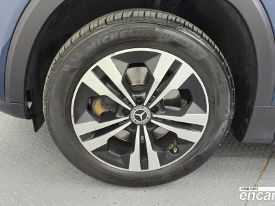 2021 Mercedes-Benz GLB-Class GLB220, фото 4, лот 10059846