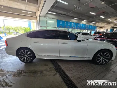 2023 Volvo S90 B5 Ultimate Bright, фото 3, лот 10210315