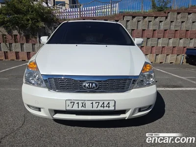 2013 Kia Canival Grand Carnival GLX, фото 4, лот 10399178