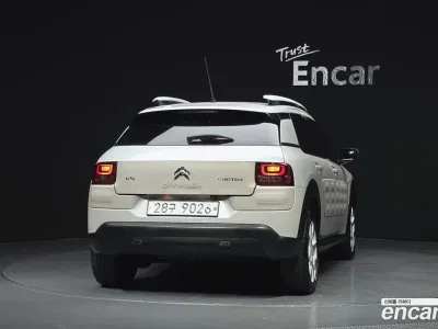 2018 Citroen-DS C4 CACTUS 1.6 BlueHDi Shine, фото 4, лот 10213441