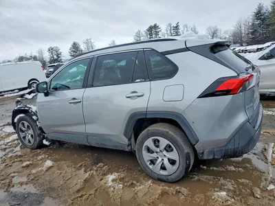 2021 TOYOTA RAV4 LE, фото 2, лот 10967877