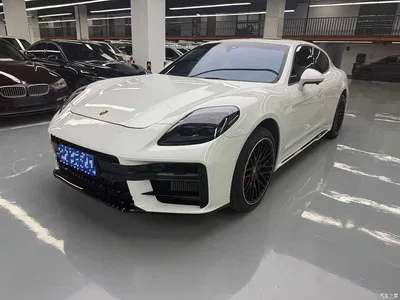 2014 Porsche Panamera 4 3.0T, фото 1, лот 10402203