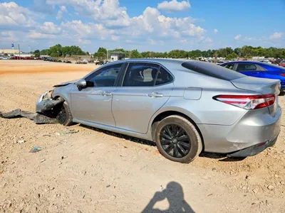 2018 TOYOTA CAMRY LE, фото 2, лот 11239547