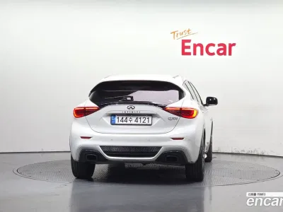 2017 Infiniti Q30 2.0 Premium, фото 4, лот 10118158