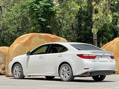 2013 Lexus ES 250 Elite Edition, фото 4, лот 10435057