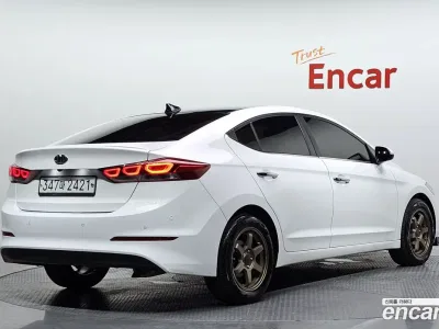 2016 Hyundai AVANTE 1.6 e-VGT Premium, фото 2, лот 10519216